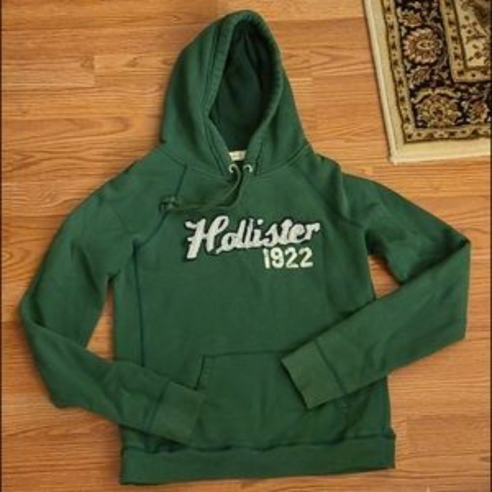 Hollister sweatshirt